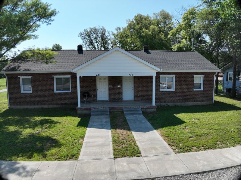 733 W Oakland Avenue, Washington Court House, OH 43160 Photo 1
