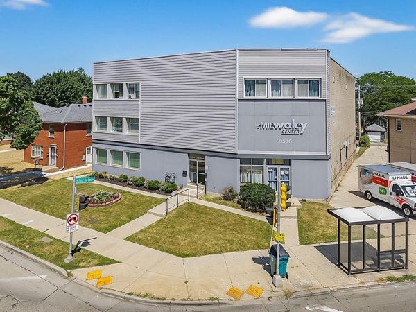 3500 N Sherman BOULEVARD, Milwaukee, WI 53216