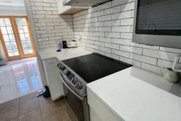 24 Cedar Street photo 4
