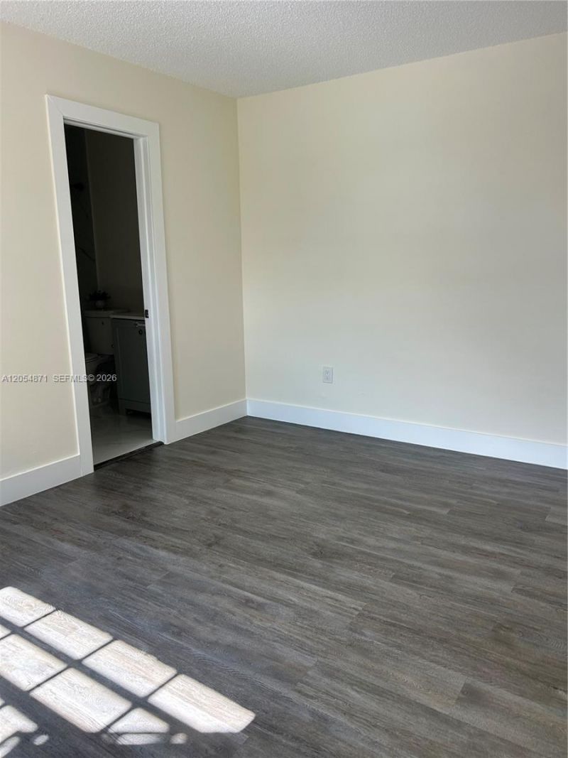 11880 SW 19th Ter, Unit 113, Miami, FL 33175 Photo