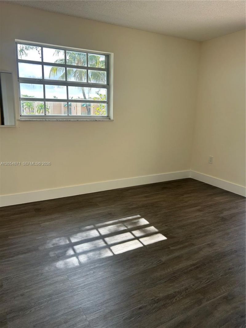 11880 SW 19th Ter, Unit 113, Miami, FL 33175 Photo