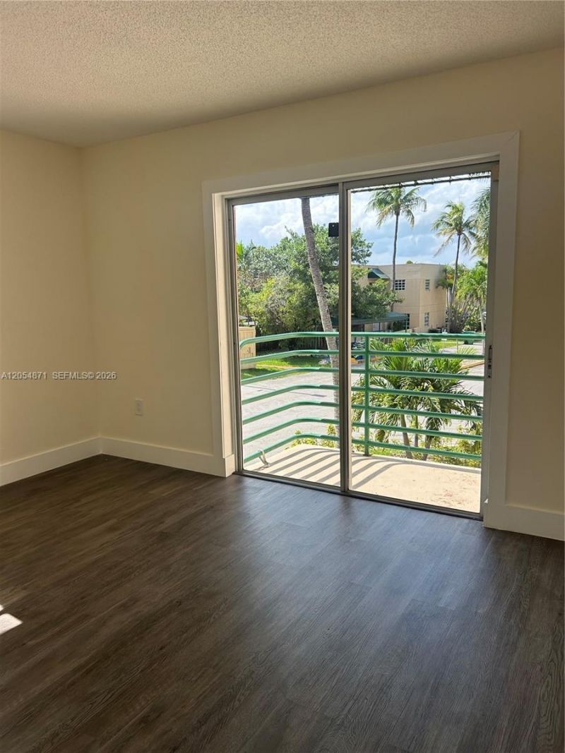 11880 SW 19th Ter, Unit 113, Miami, FL 33175 Photo