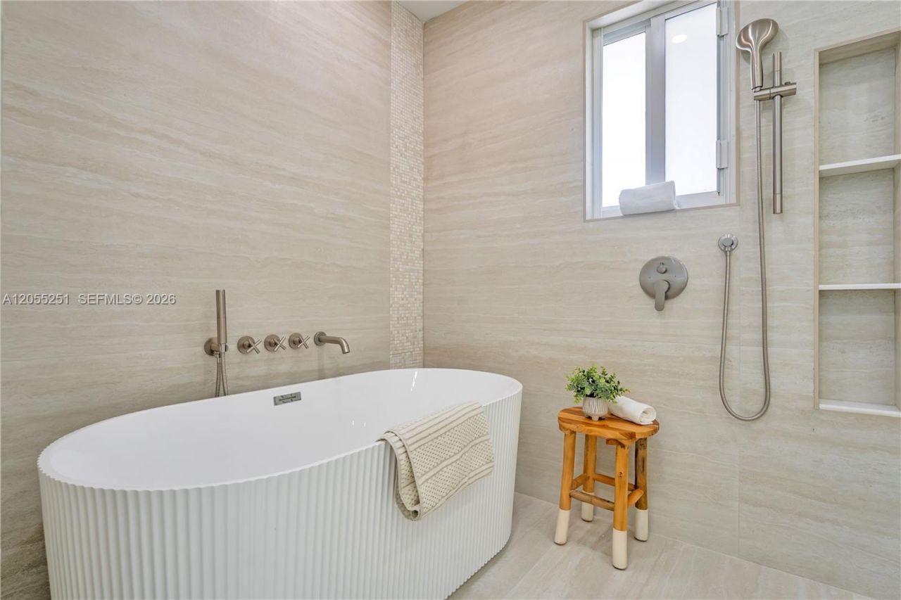 1215 NW 18th Ave , Delray Beach, FL 33445 Photo