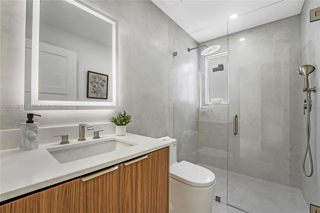 1215 NW 18th Ave , Delray Beach, FL 33445 Photo