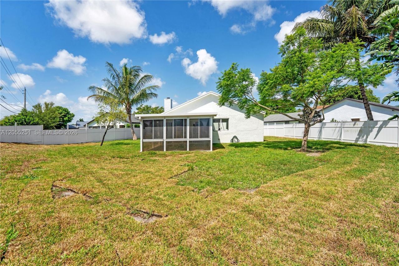 1215 NW 18th Ave , Delray Beach, FL 33445 Photo