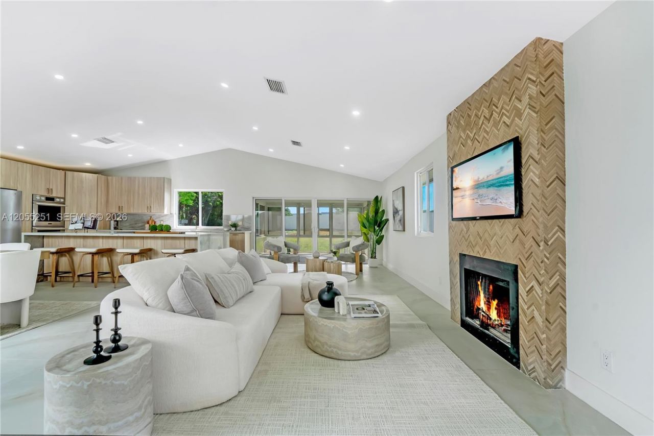 1215 NW 18th Ave , Delray Beach, FL 33445 Photo