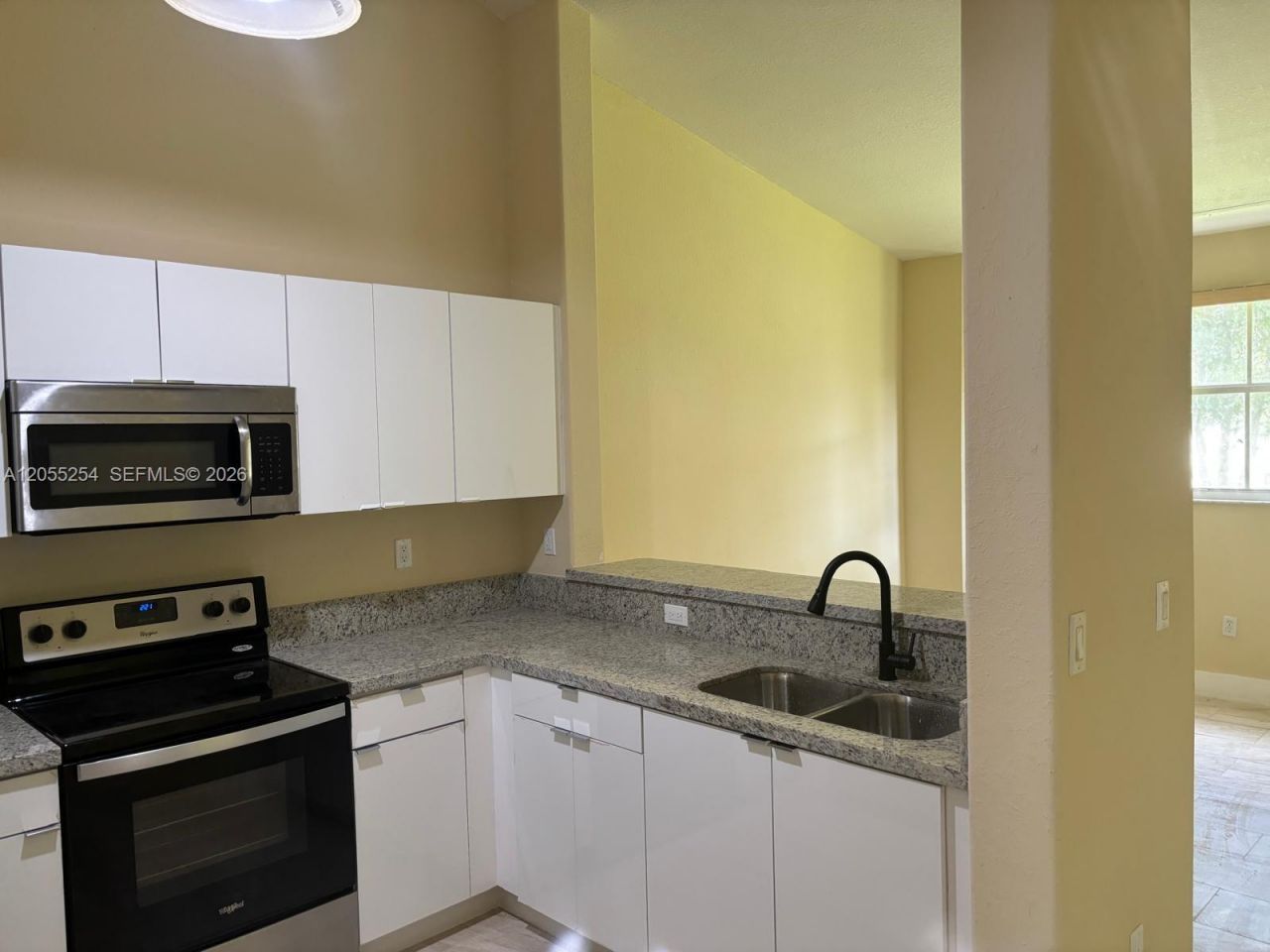1568 SE 26th St, Unit 204, Homestead, FL 33035 Photo
