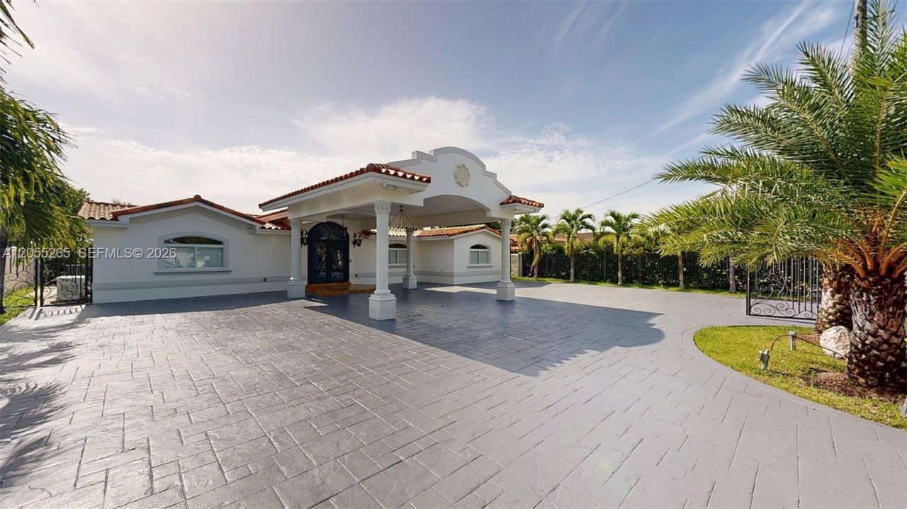 6265 W 10th Ave , Hialeah, FL 33012 Photo