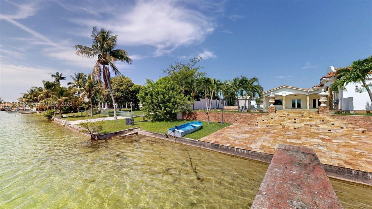6265 W 10th Ave, Hialeah, FL 33012 Photo
