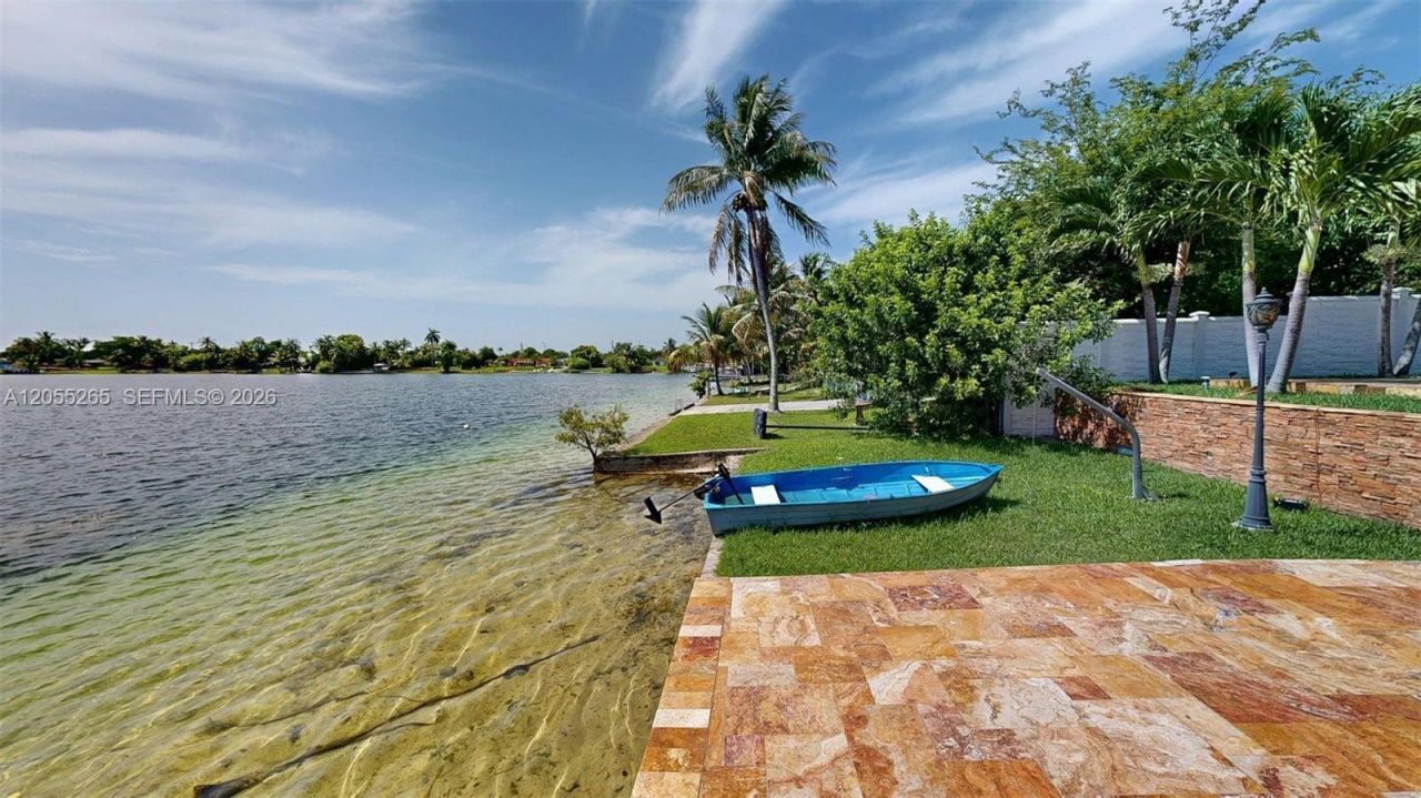 6265 W 10th Ave, Hialeah, FL 33012 Photo