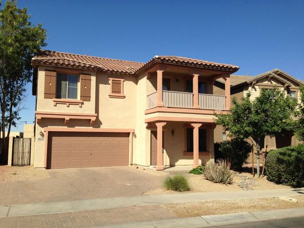 2050 S Falcon Drive, Gilbert, AZ 85295
