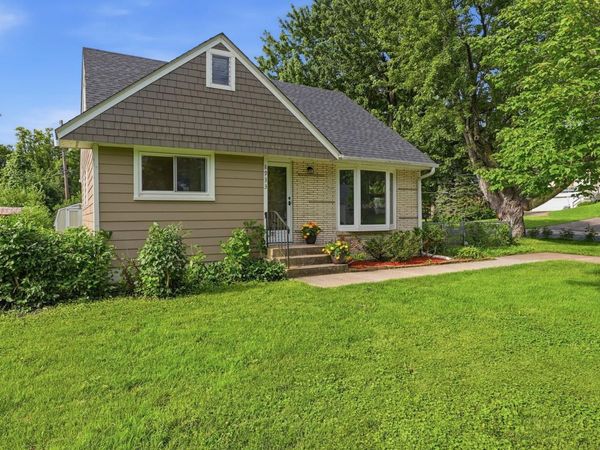 8933 Wally Drive , Golden Valley, MN 55427