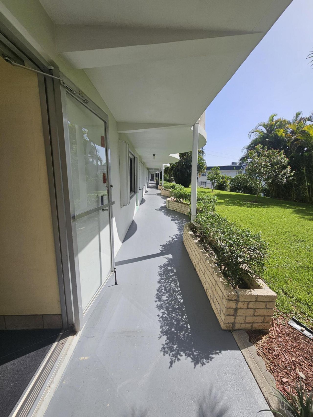 2381 Sunset Avenue, Unit 106, Lake Worth, FL 33461 Photo