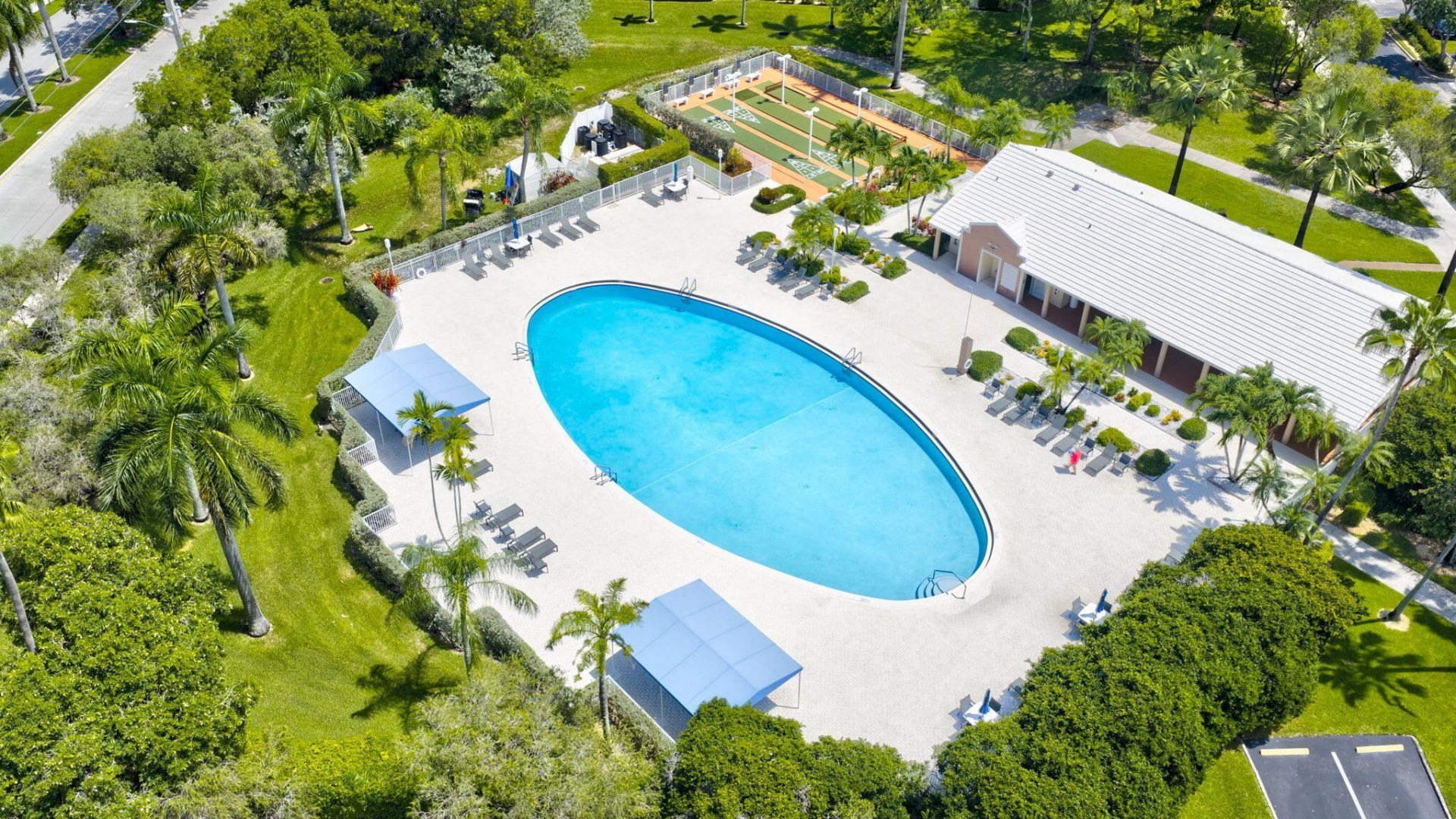 7805 Trent Drive, Unit 408, Tamarac, FL 33321 Photo
