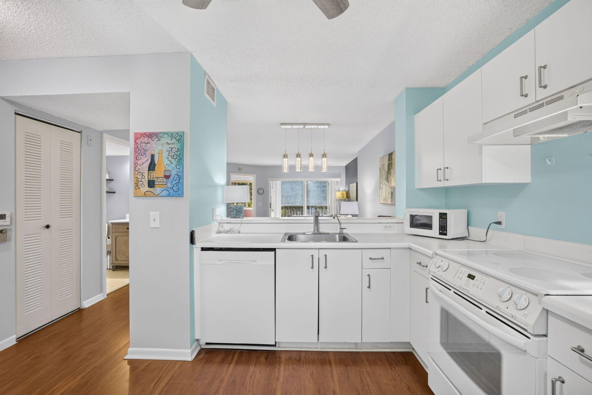 7805 Trent Drive, Unit 408, Tamarac, FL 33321 Photo