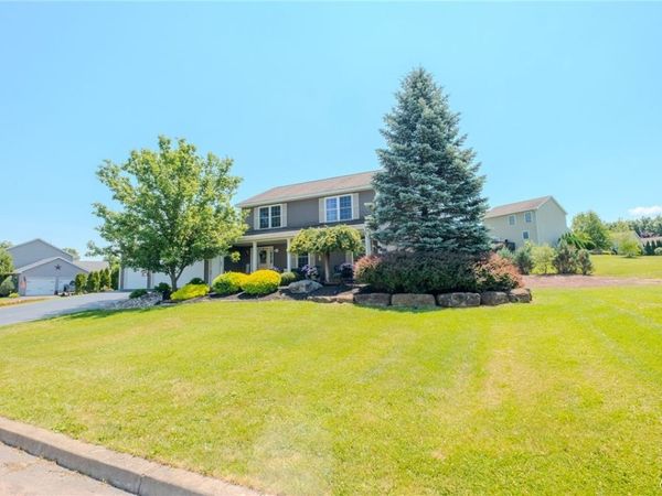 132 Willow Meadow Way, Oneida, NY 13421