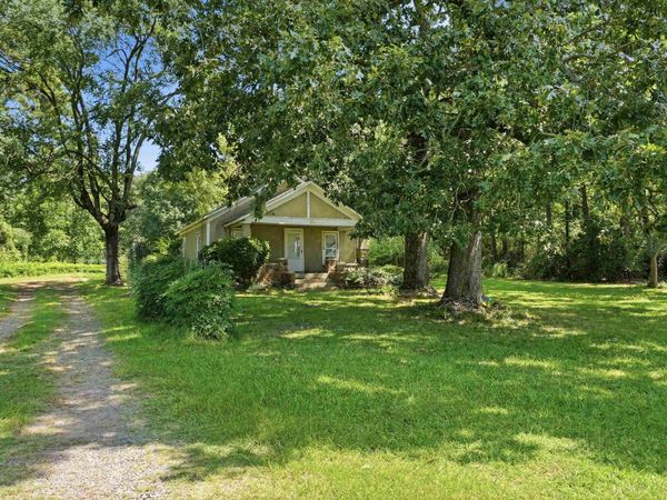 1208 W Union Street , Bald Knob, AR 72010