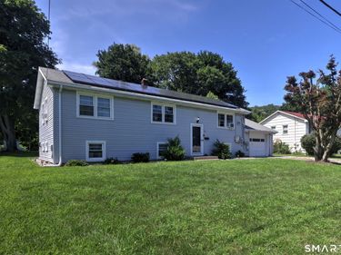 22 Caldwell, New Milford, CT 06776