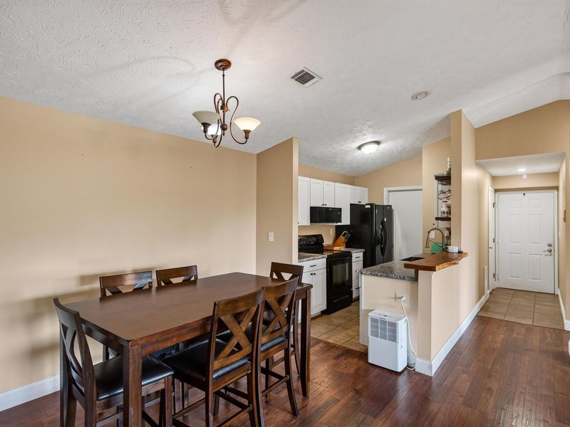 70 Creekwood Drive, Unit 12, Wilder, KY 41071 Photo 8