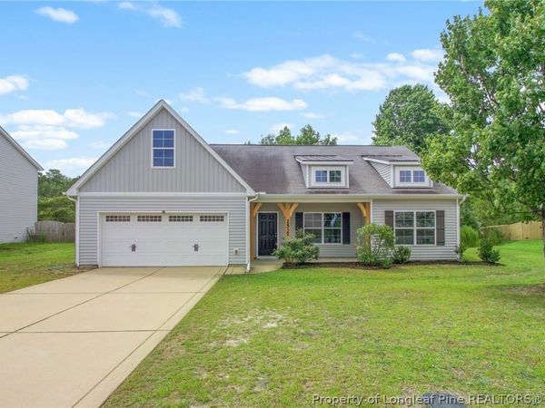 2537 Spinnaker Drive, Hope Mills, NC 28348