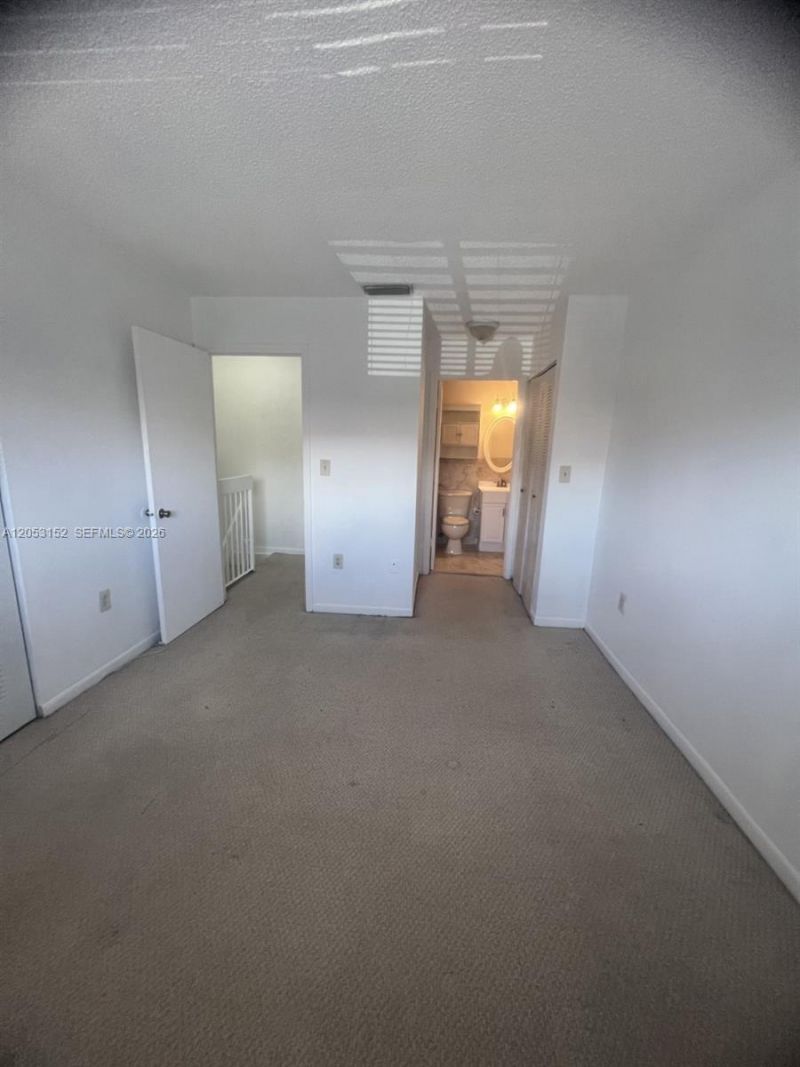 8261 SW 5th Terr , Unit 329, Miami, FL 33126 Photo