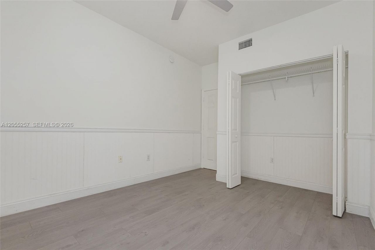 8423 S NW 138th Terrace , Unit 2802, Miami Lakes, FL 33016 Photo