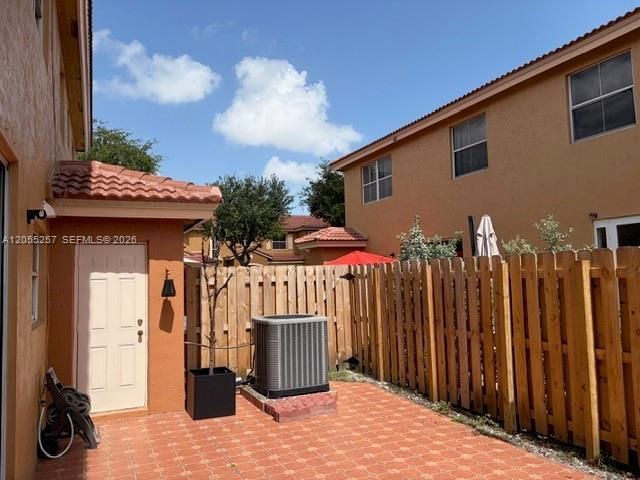 8423 S NW 138th Terrace , Unit 2802, Miami Lakes, FL 33016 Photo