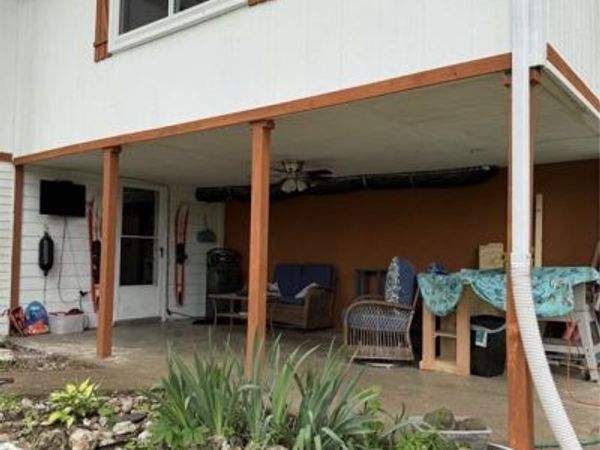 32251 Branch Road, Warsaw, MO 65355