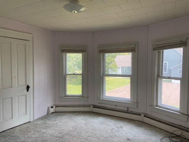 326 N Main Street, New Holland, OH 43145 Photo 3