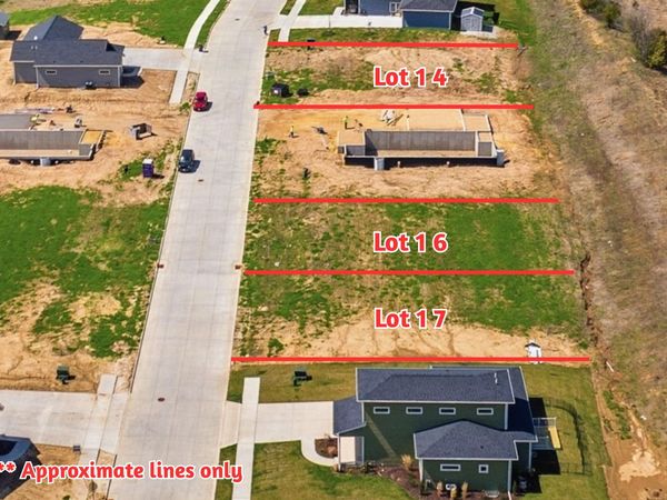 Lot 17 Tiffany Court, Dubuque, IA 52001