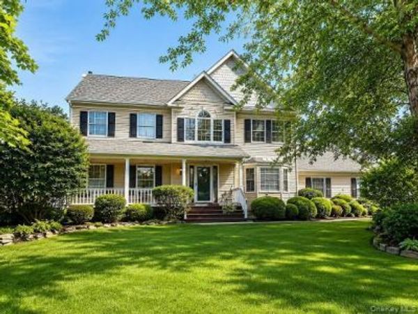 62 Tallmadge Trail , Miller Place, NY 11764
