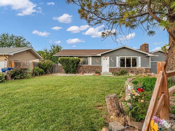 850 Rosewood Dr., Twin Falls, ID 83301