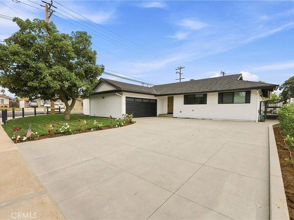 17511 Leafwood , Tustin, CA 92780