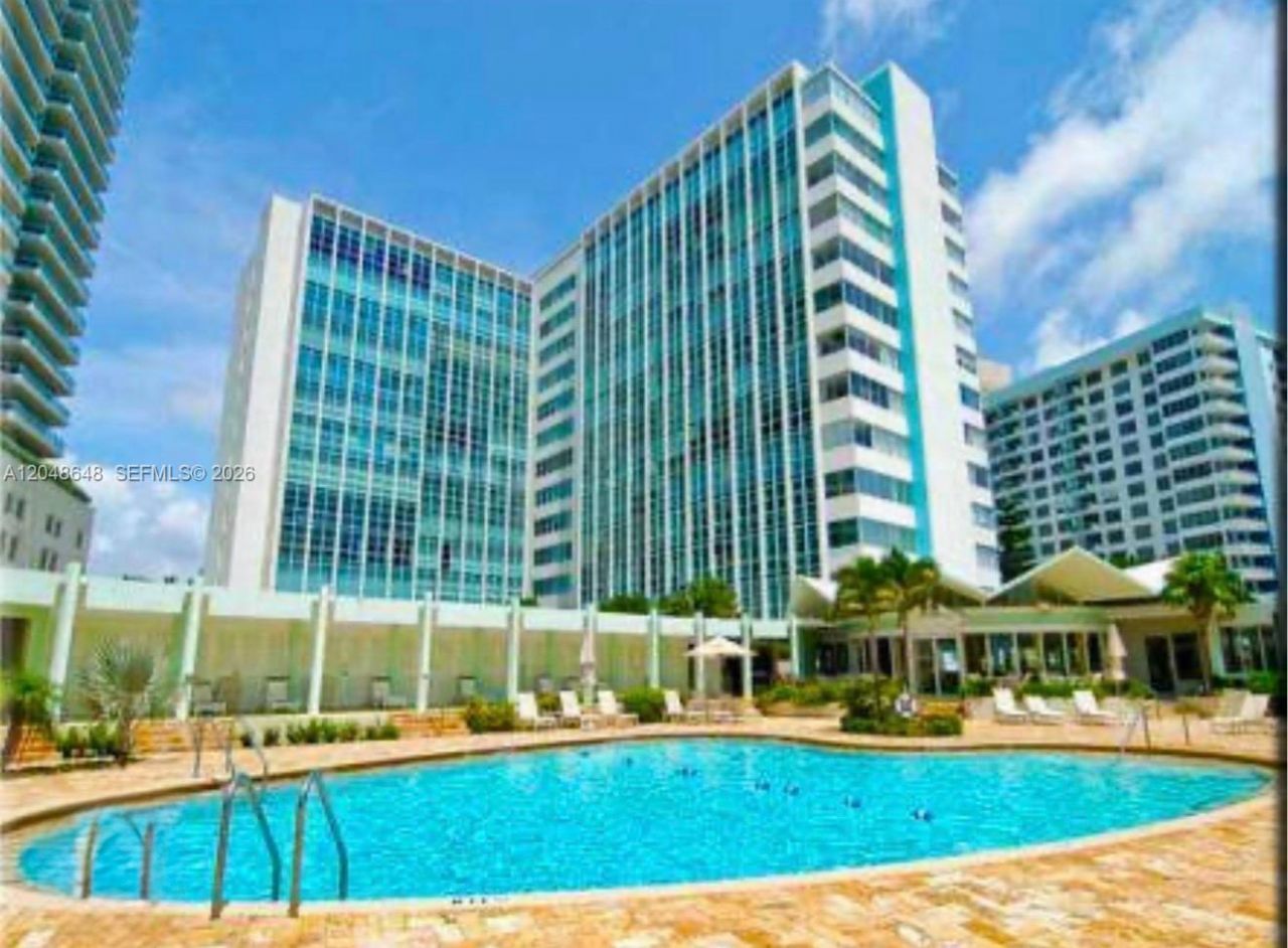 5055 Collins Ave , Unit 14H, Miami Beach, FL 33140 Photo