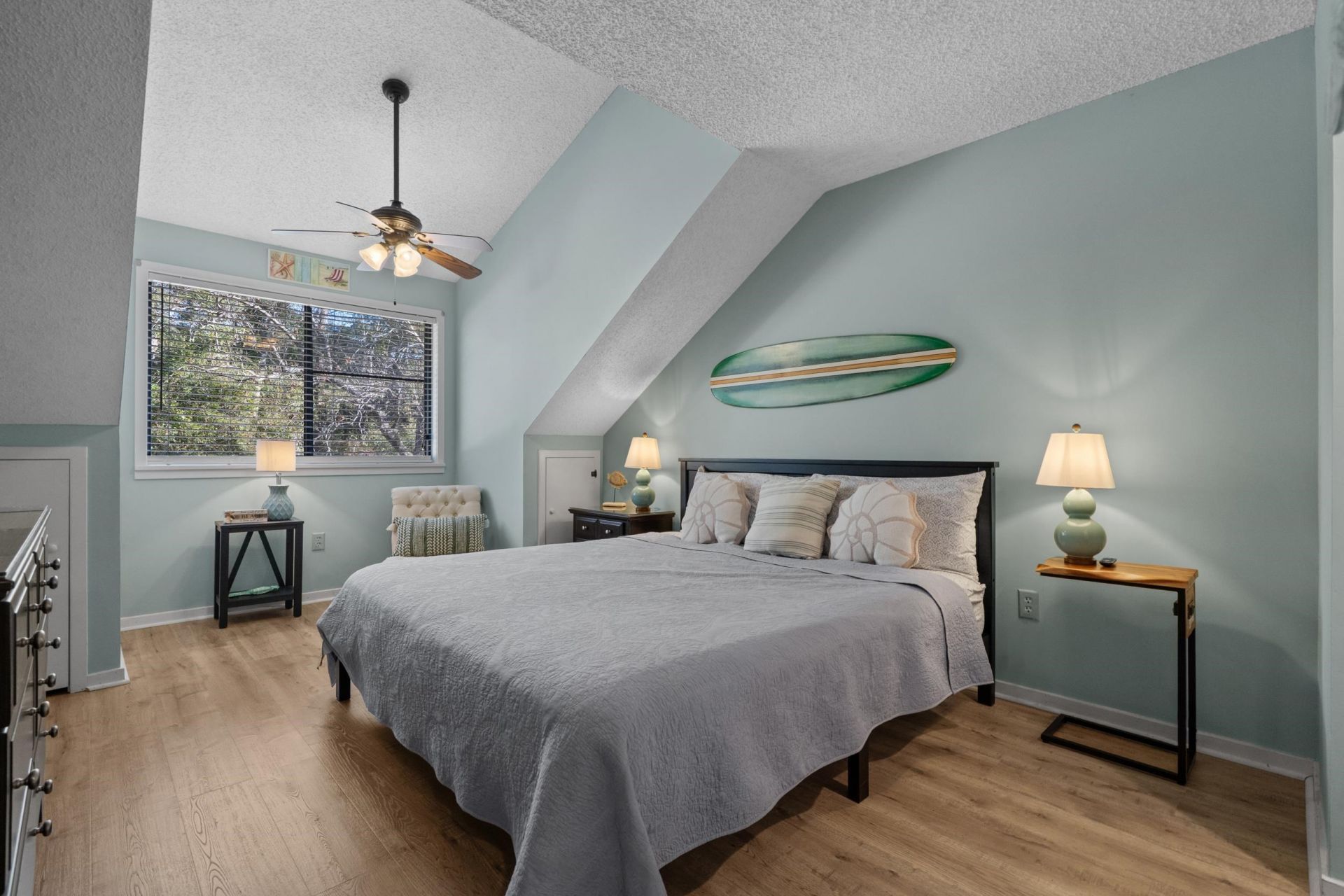305 Myrtlewood Ct.  Photo 18