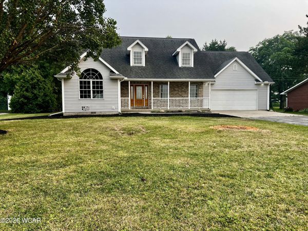 4044 E Bluelick Road, Lima, OH 45801