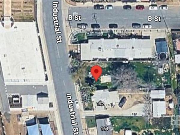 180 Industrial Street, Mc Farland, CA 93250