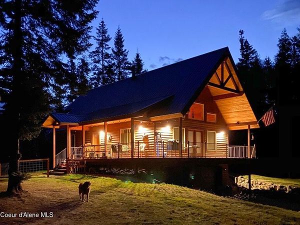627 Gray Wolf RD , Moyie Springs, ID 83845