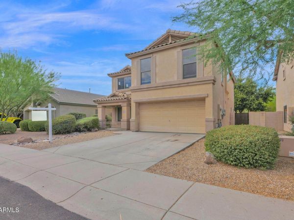 2521 W RED FOX Road, Phoenix, AZ 85085