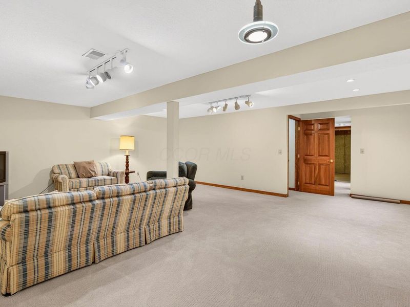 4762 Briargrove Drive, Groveport, OH 43125 Photo 41
