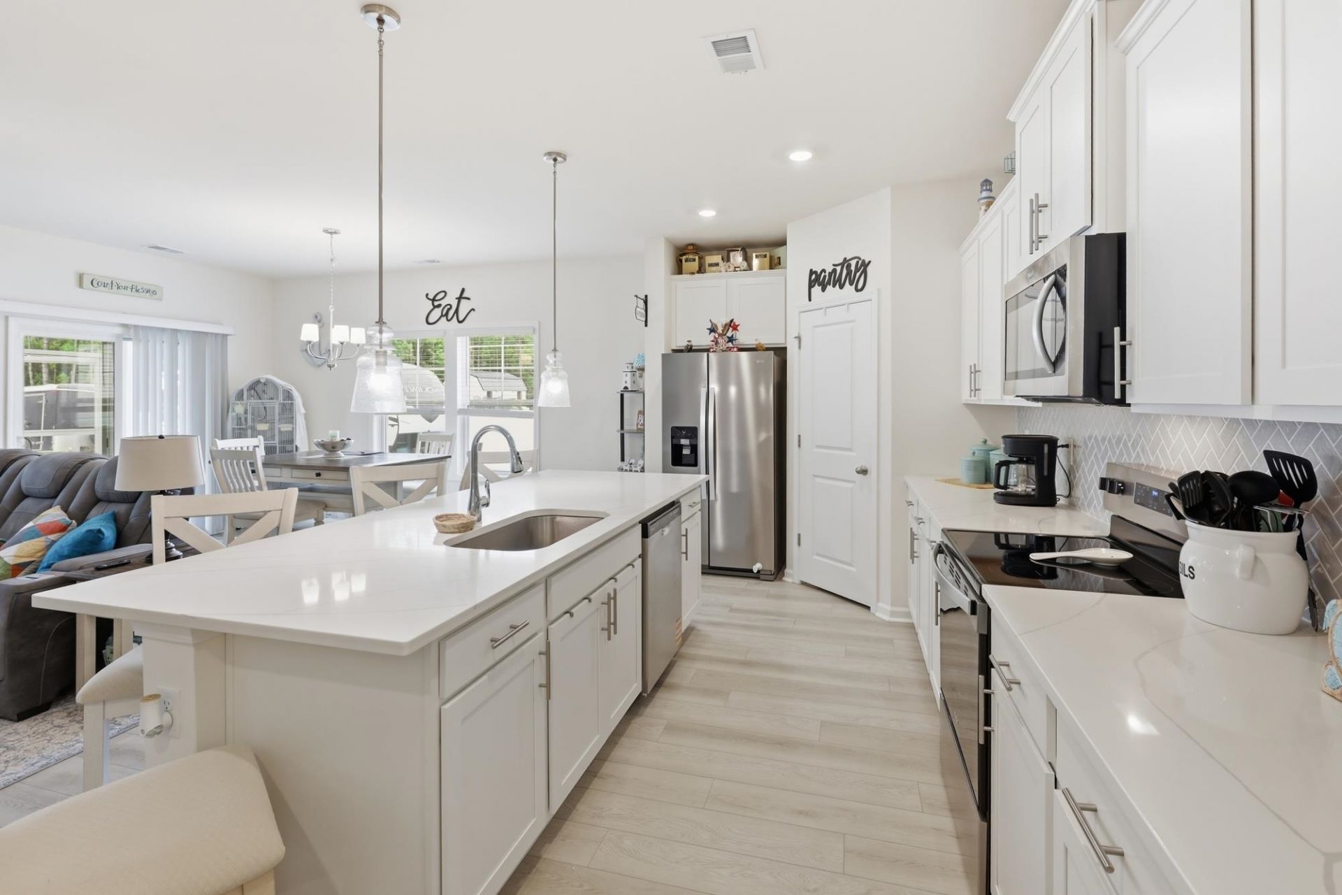 4750 Huckleberry Ln.  Photo 9