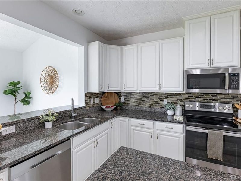 1349 Senna Street, Bethel Township, OH 45371 Photo 16
