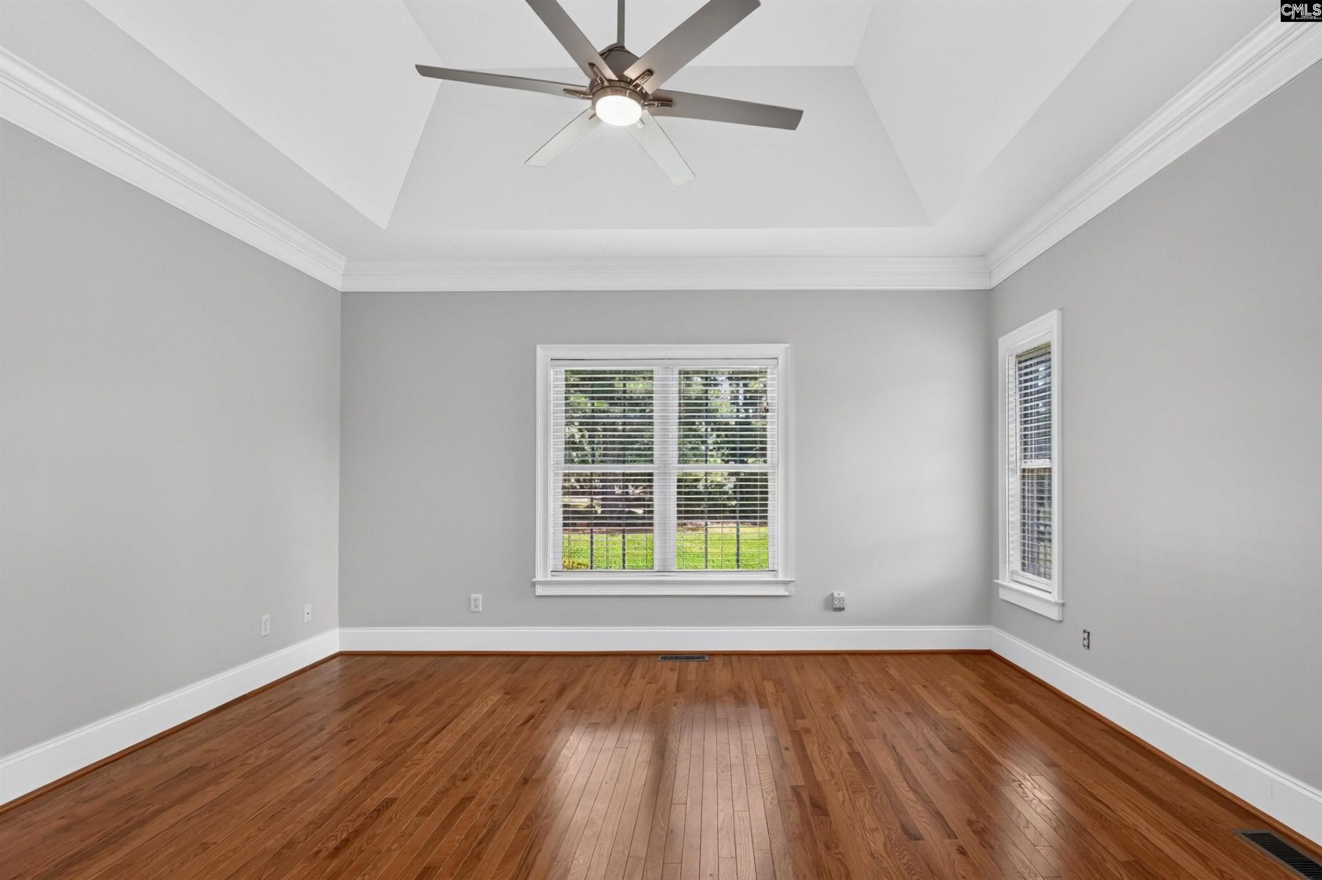 109 Sommerford Court  Photo 32