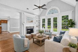 109 Sommerford Court  photo 4