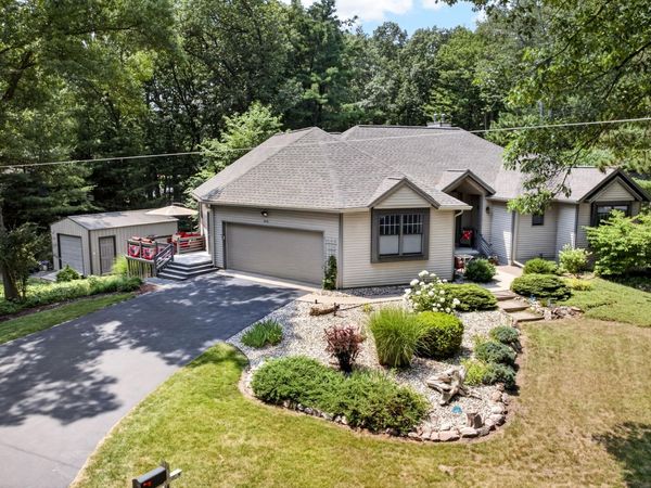 416 N Rush Street, Pentwater, MI 49449