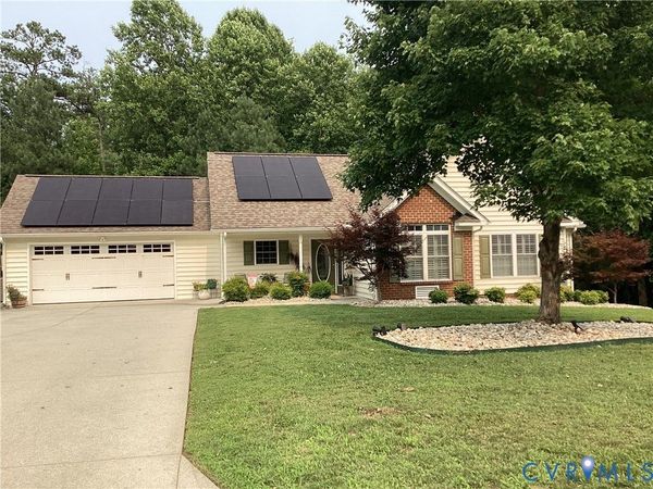 11611 Hillside Road , Chester, VA 23831
