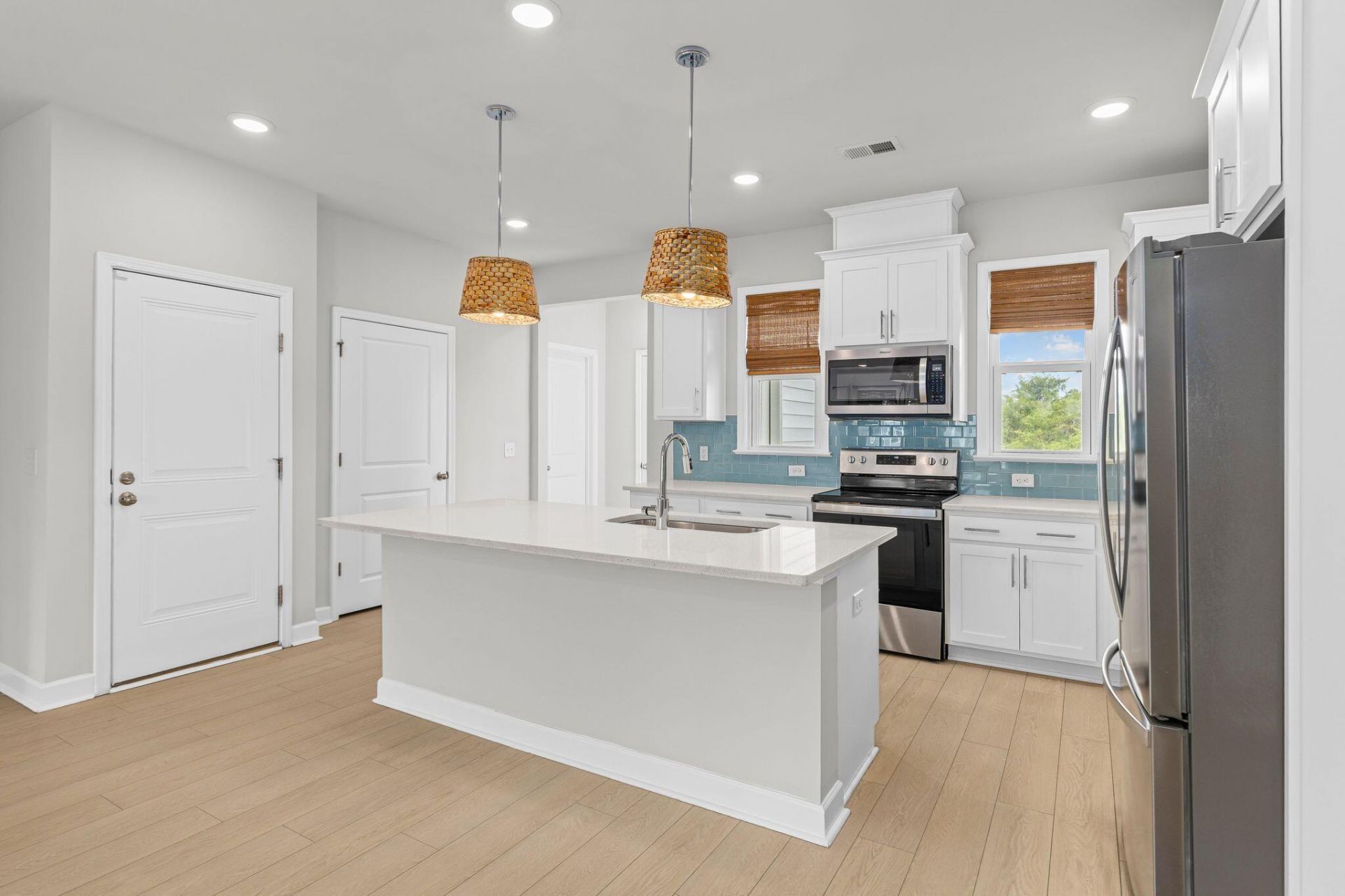 191 Winding River Drive Photo 10