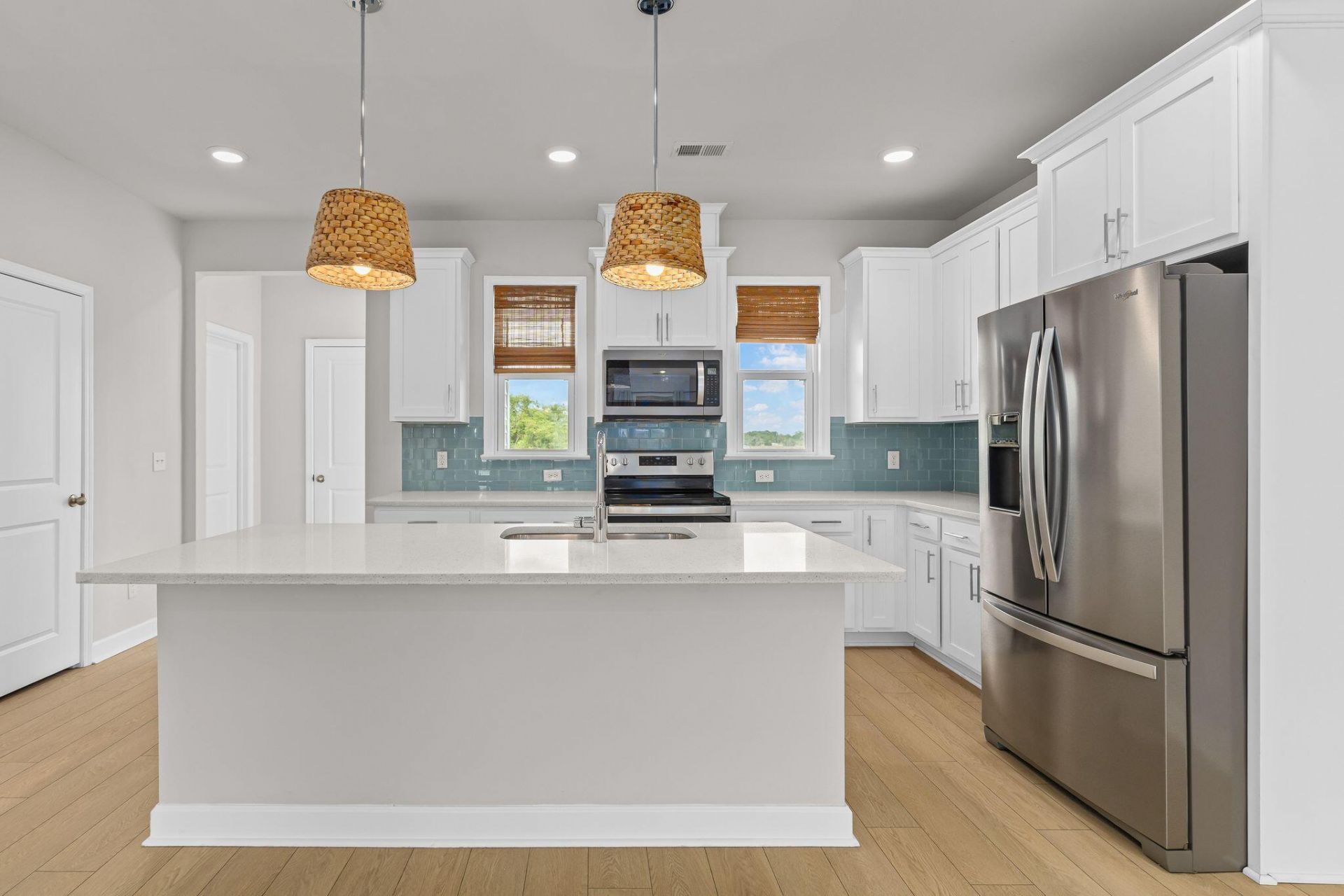 191 Winding River Drive Photo 12