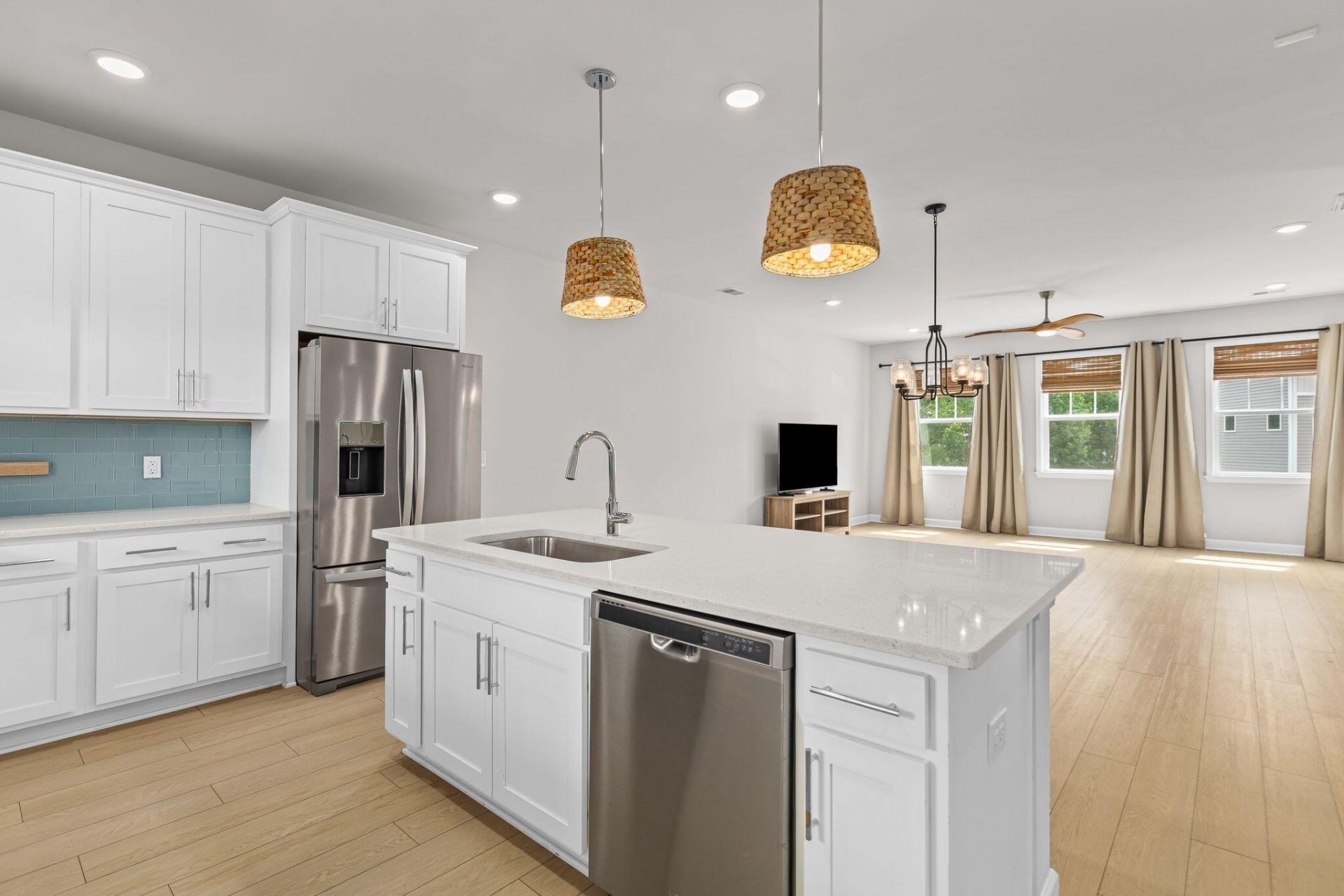 191 Winding River Drive Photo 13