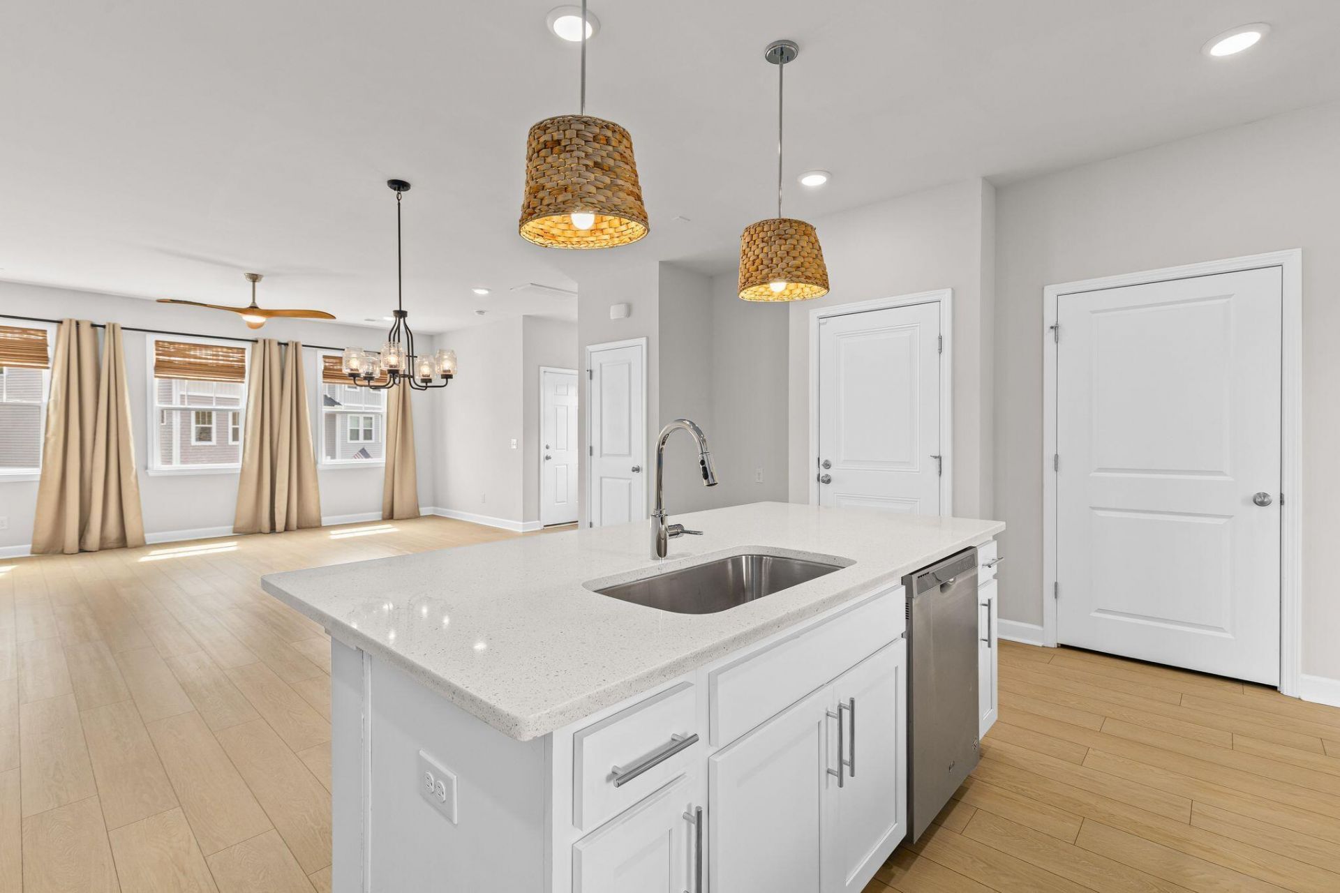 191 Winding River Drive Photo 14